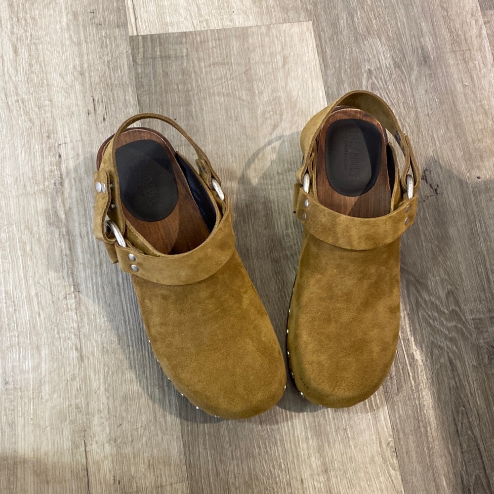 Redone clogs